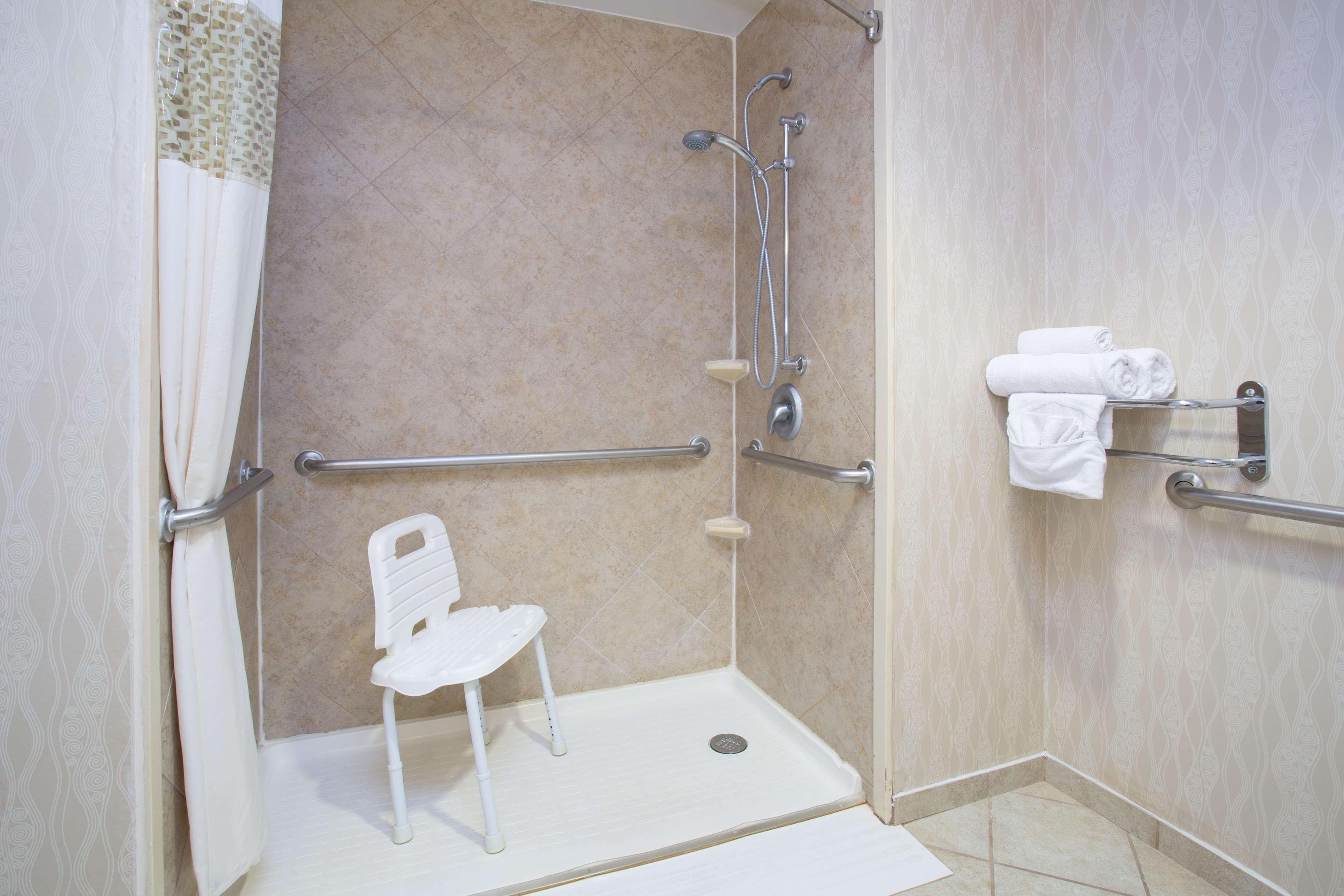 Hampton Inn Santa Rosa Bagian luar foto