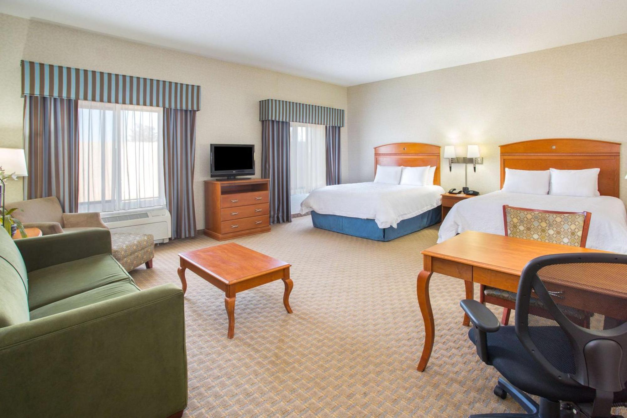 Hampton Inn Santa Rosa Bagian luar foto